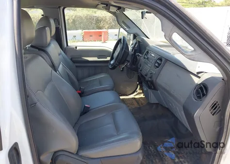 2012 Ford Super Duty F-250 Srw Lariat/Xl/Xlt z USA, uszkodzony, nr VIN 1FT7X2A63CEC83347